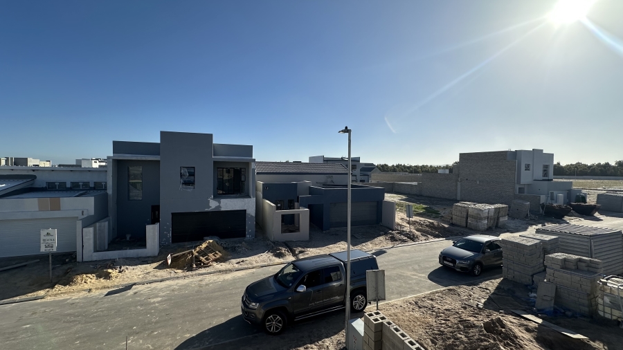 4 Bedroom Property for Sale in Sandown Western Cape